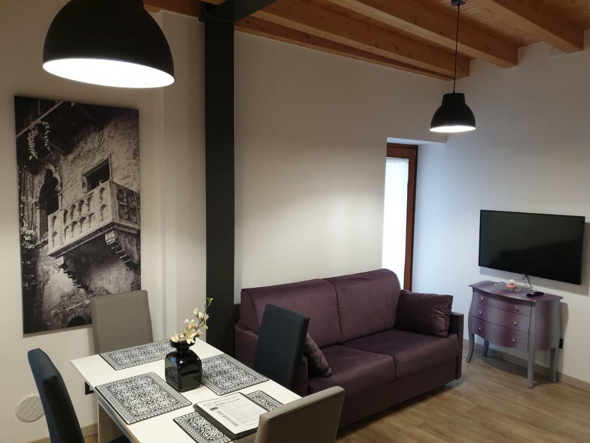 Divina San Zeno Apartment Verona Ngoại thất bức ảnh
